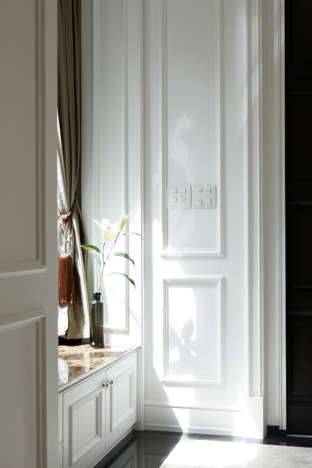 บัวประดับผนัง